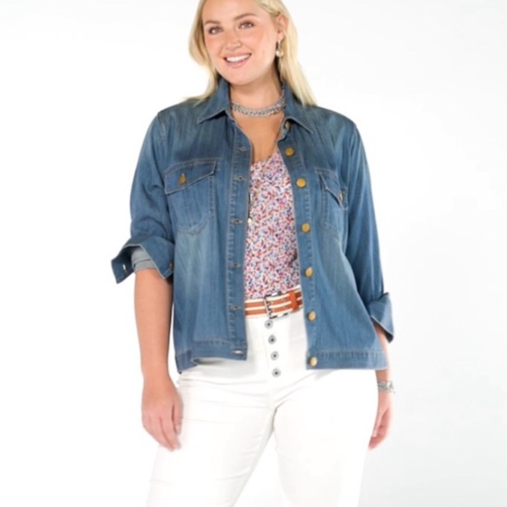 CAbi #6255 Keep Jacket Blue Denim Button Up Western Jean Jacket Large